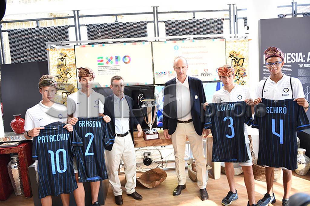Tim Yunior Inter Milan...