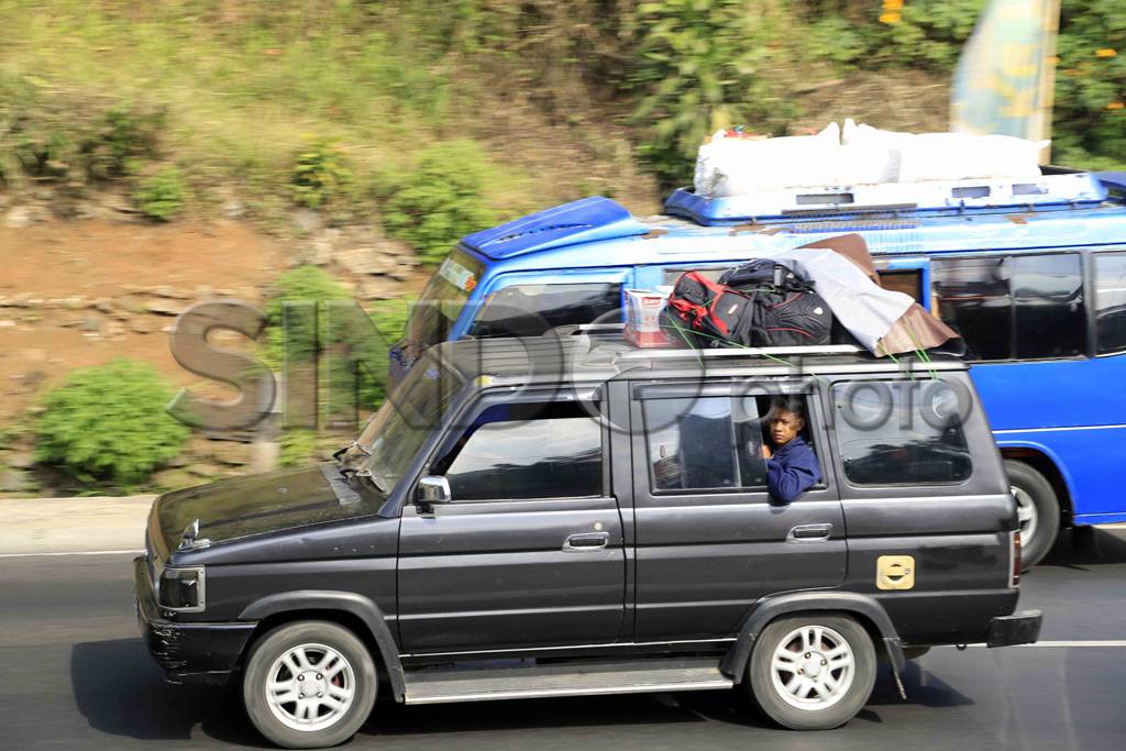 Jalur Nagreg Mulai Dipadati...