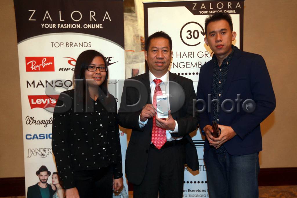 Zalora Raih Penghargaan...