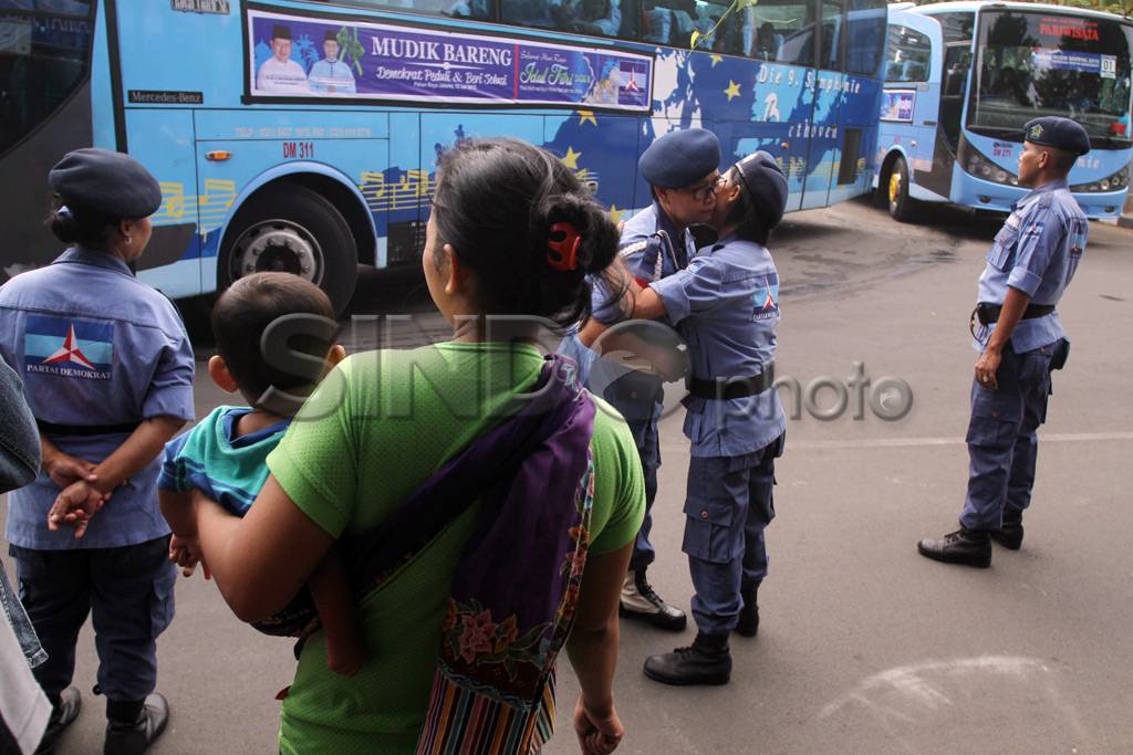 Mudik Bareng Partai...