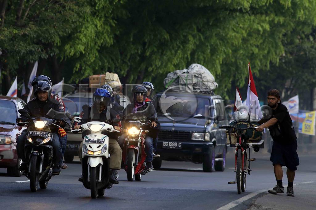 Mastamin, Mudik ke Kebumen...