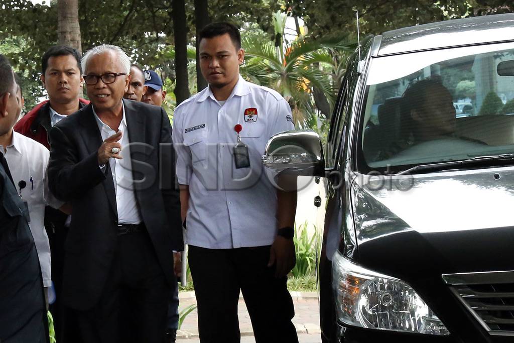 KPK Jemput Paksa OC...