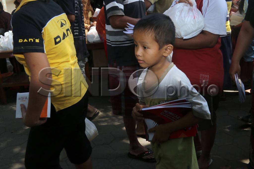 Presiden Jokowi Bagi-bagi...