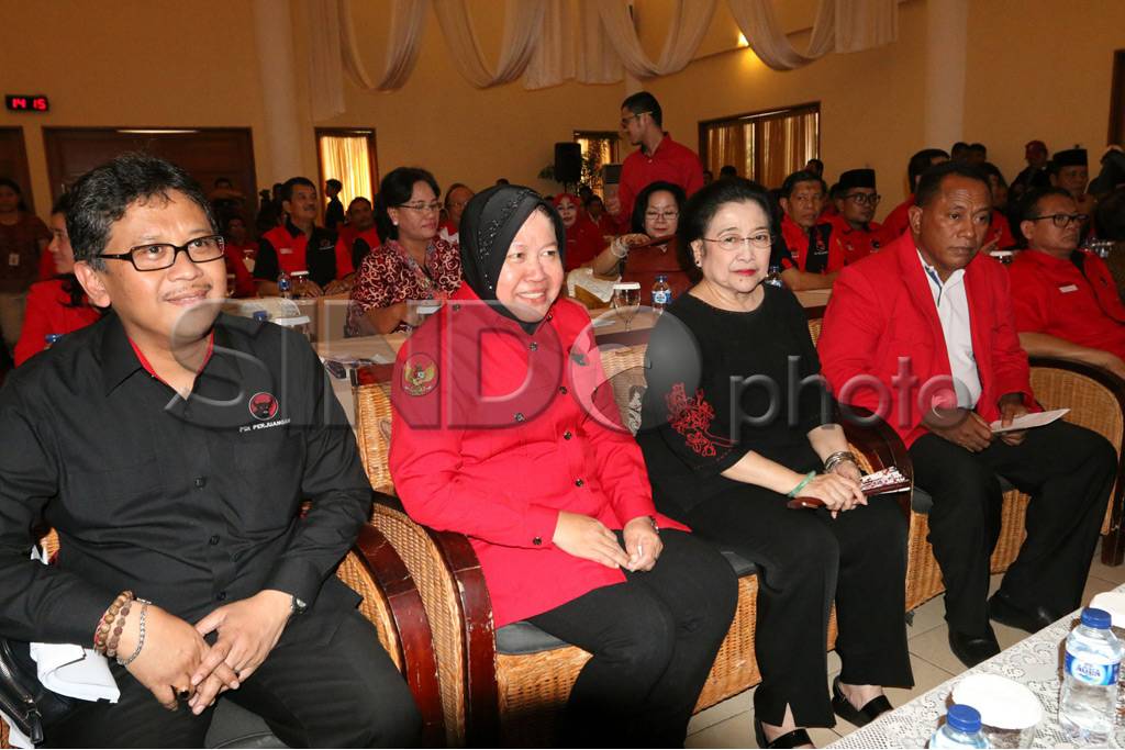 Megawati Buka Sekolah...