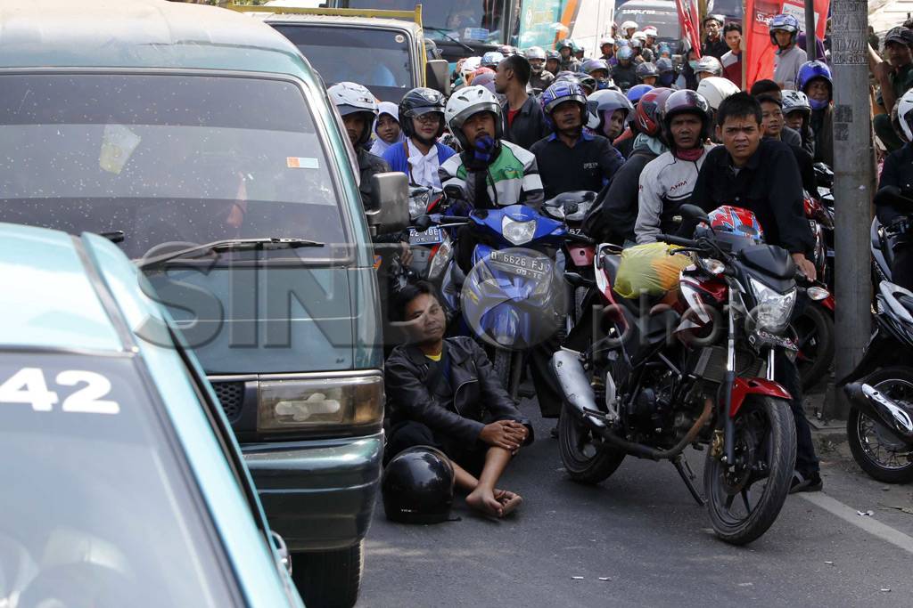 Buka Tutup Jalur Diberlakukan...