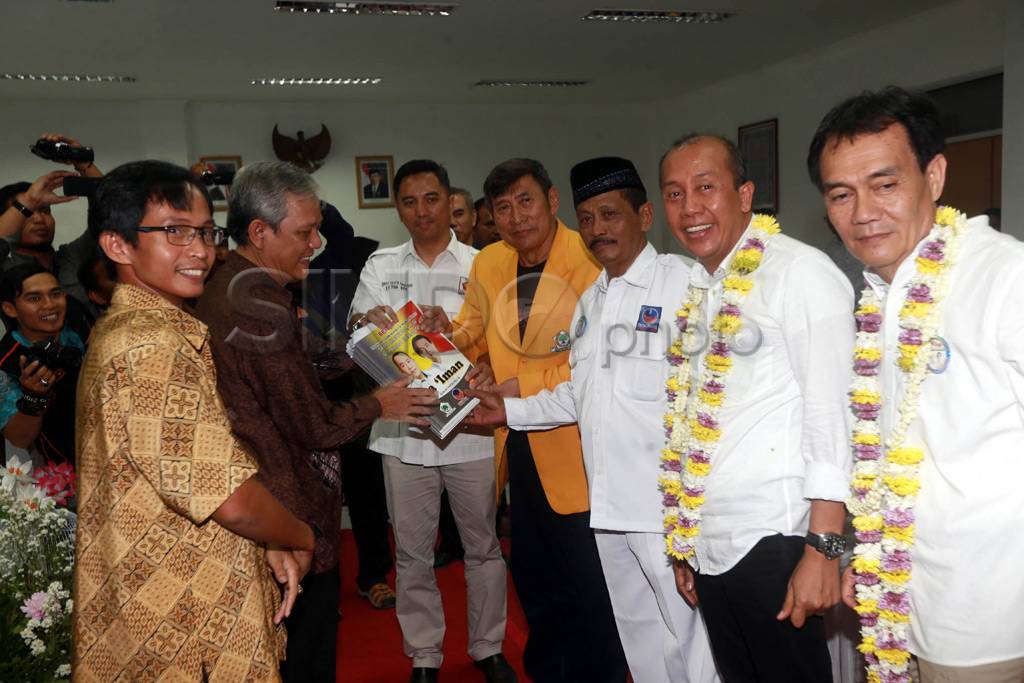 Naik Sepeda, Saan Mustopa...