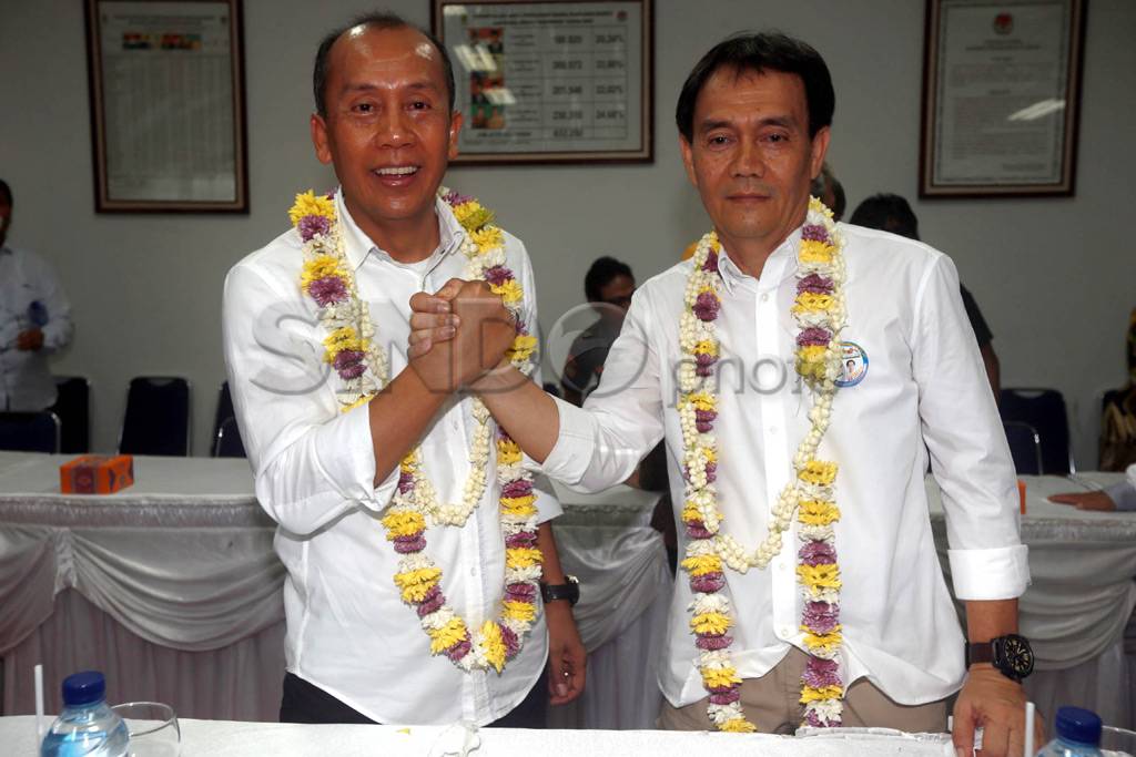 Naik Sepeda, Saan Mustopa...
