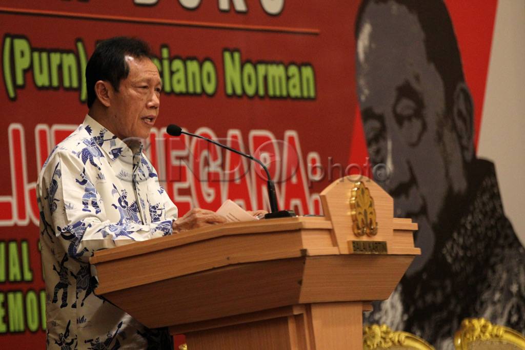 Bedah Buku Intelijen...