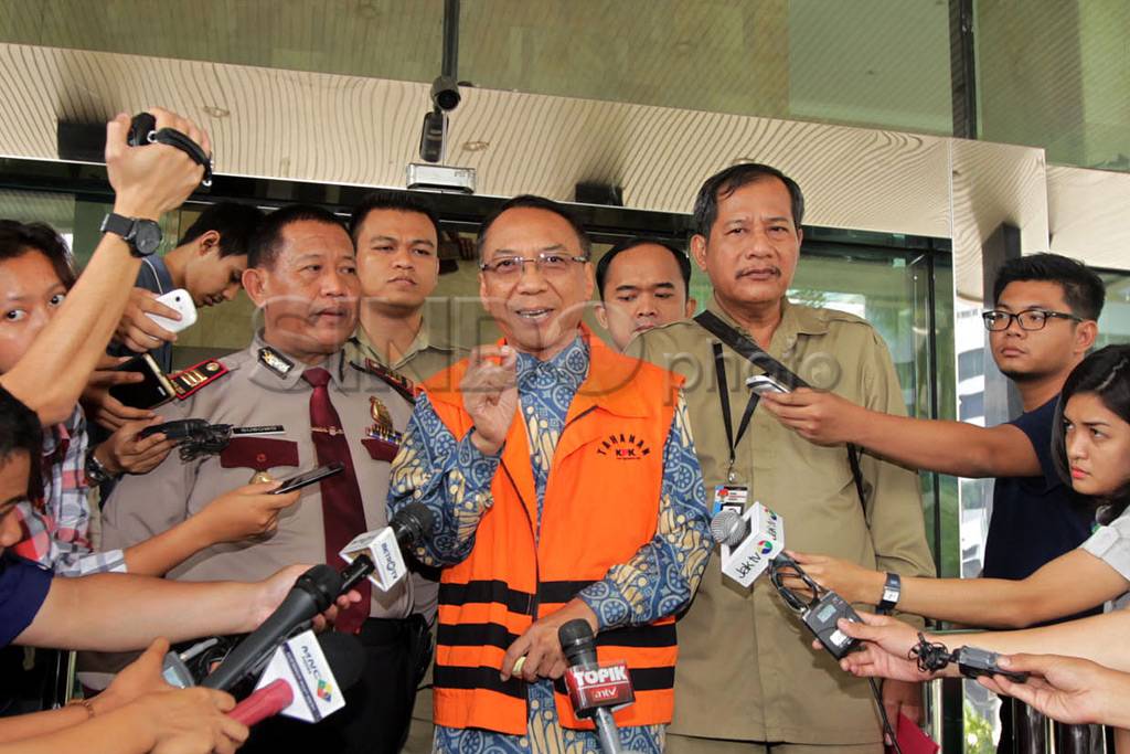 KPK Perpanjang Penahanan...