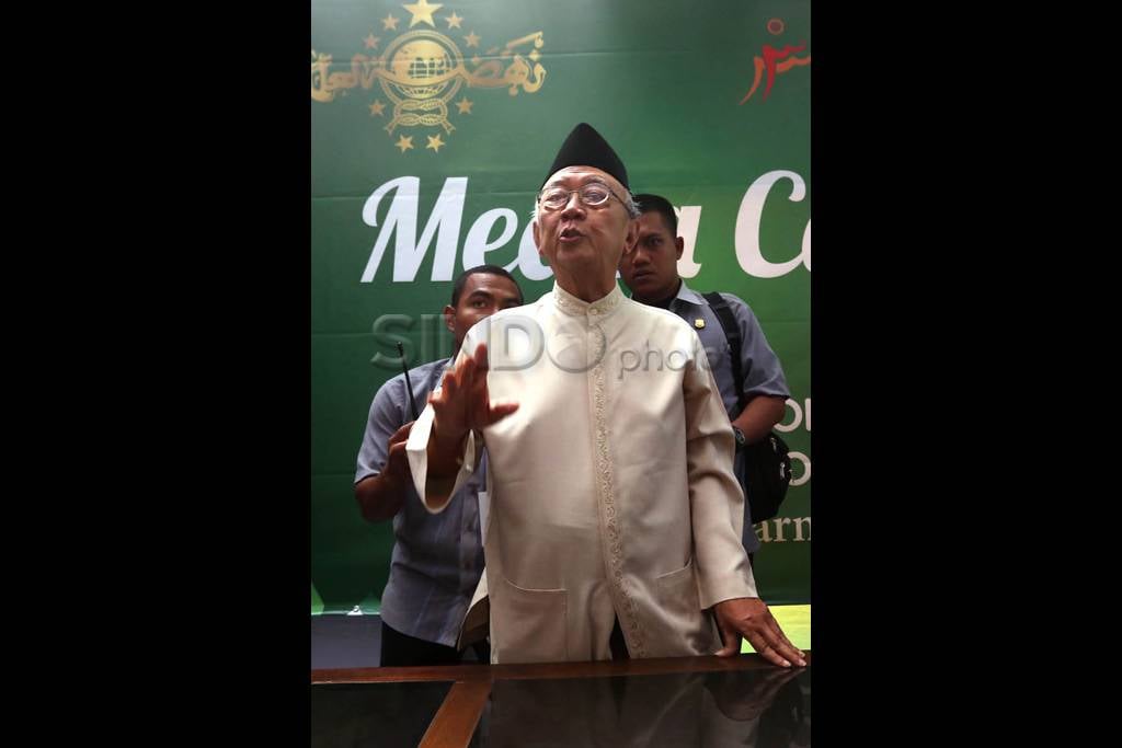 Gus Solah Tengarai Money...
