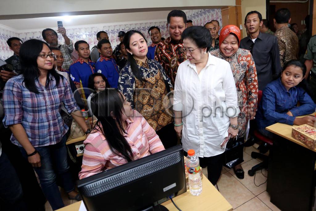 Megawati Kunjungi Bekas...