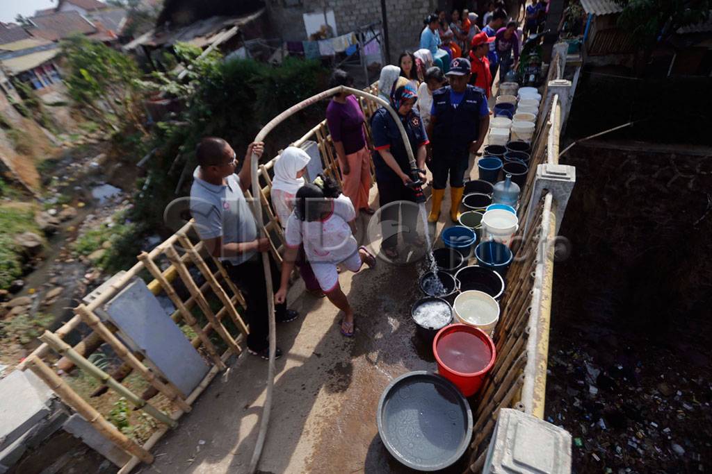 Kemarau Panjang, Kecamatan...