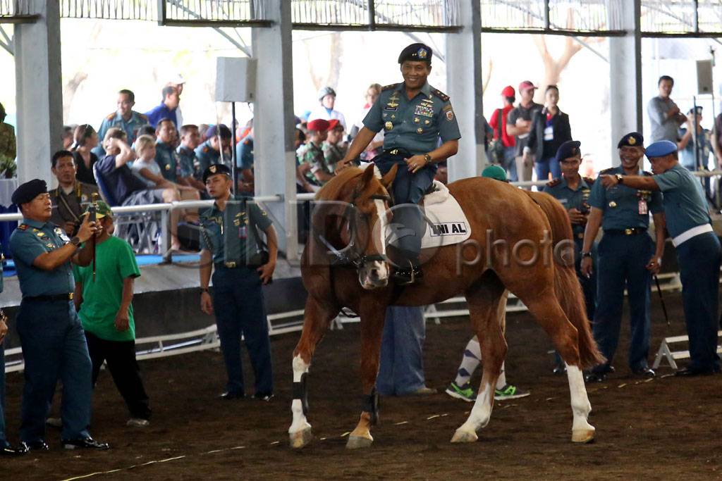 Lomba Berkuda Panglima...