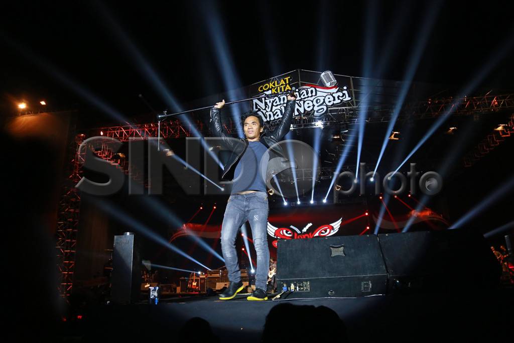 Aksi Slank dalam Konser...