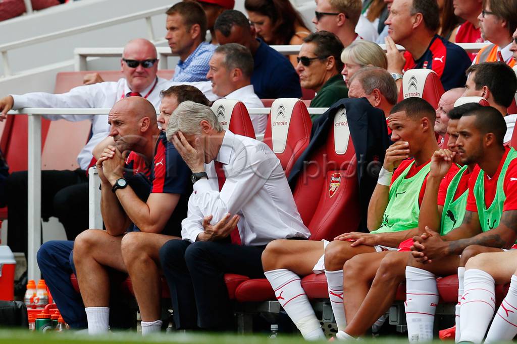 Laga Perdana, Arsenal...
