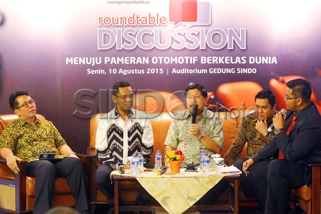 Diskusi Menuju Pameran...