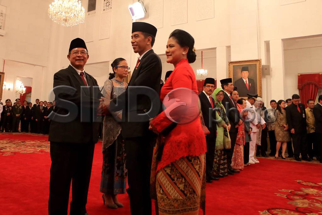 Presiden Jokowi Ganti...