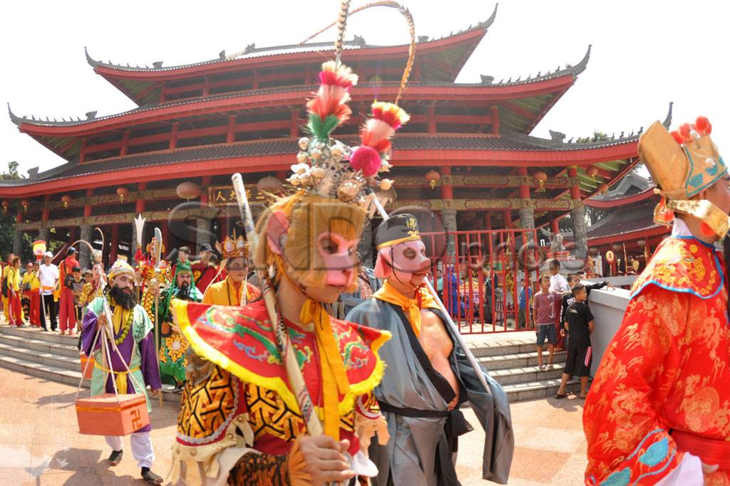 Atraksi Barongsai Meriahkan...