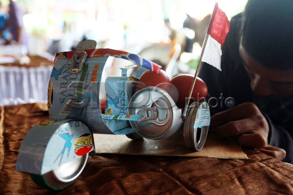 Lomba Kerajinan Telok...