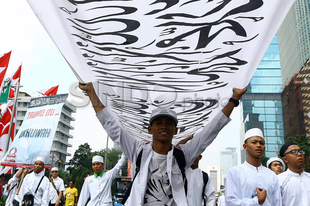 Ribuan Umat Muslim Ikuti...