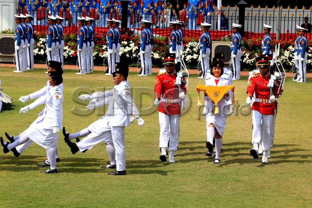 Upacara HUT ke-70 Republik...