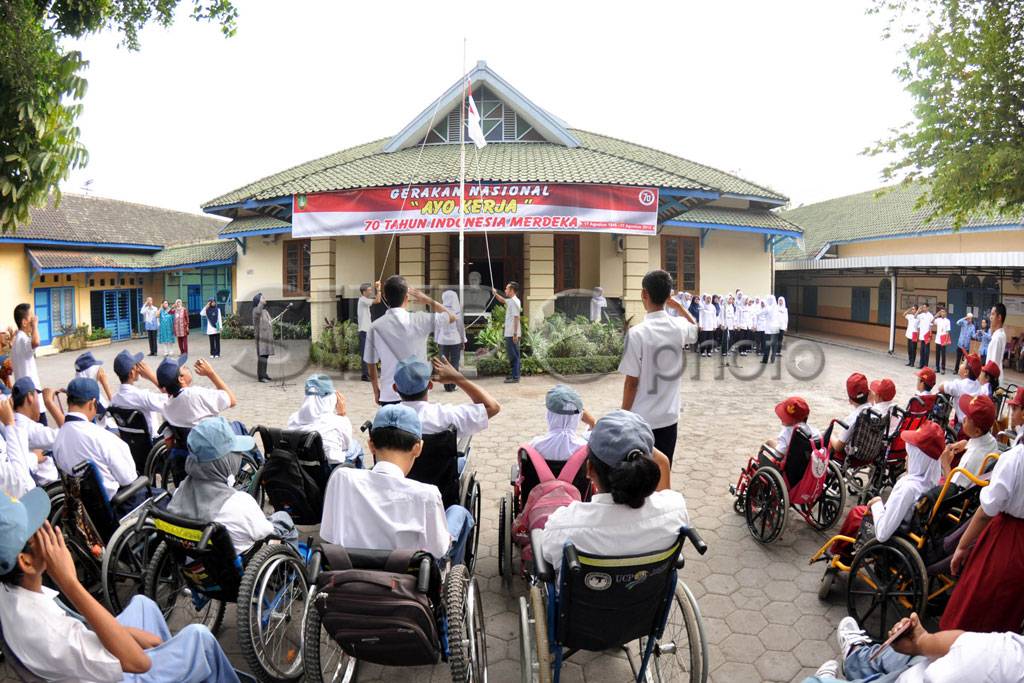 Siswa SLB YPAC Gelar...