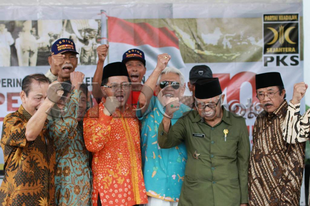 DPP PKS Gelar Upacara...