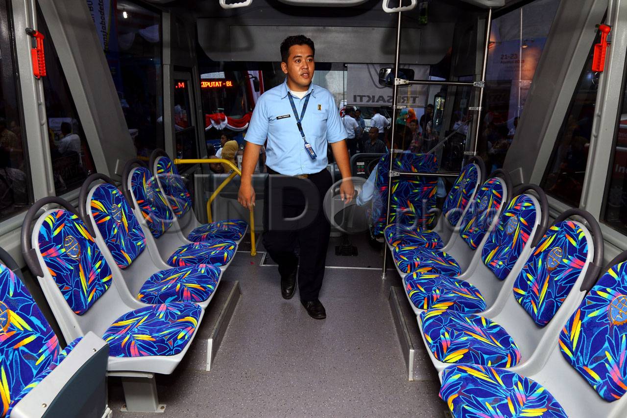 Bus Transjabodetabek...