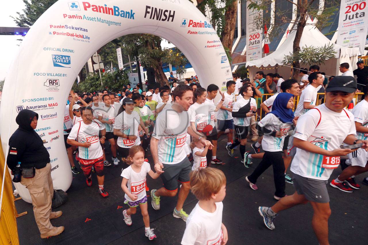 Panin Bank Gelar Lomba...