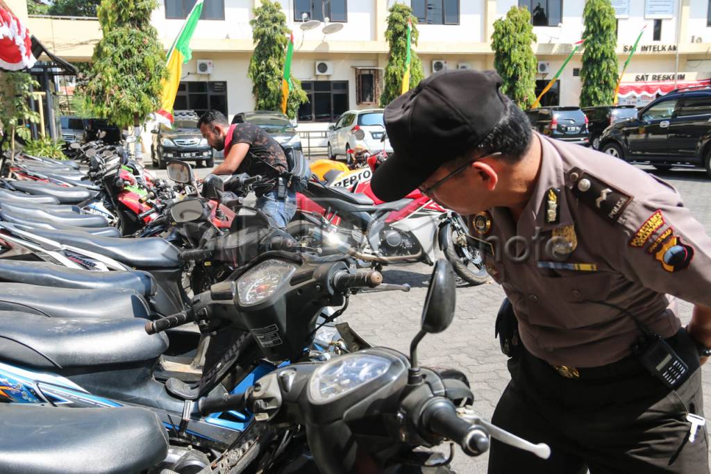 Polisi Tangkap Penadah...