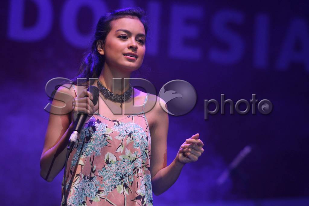 10 Lagu Dibawakan Eva...