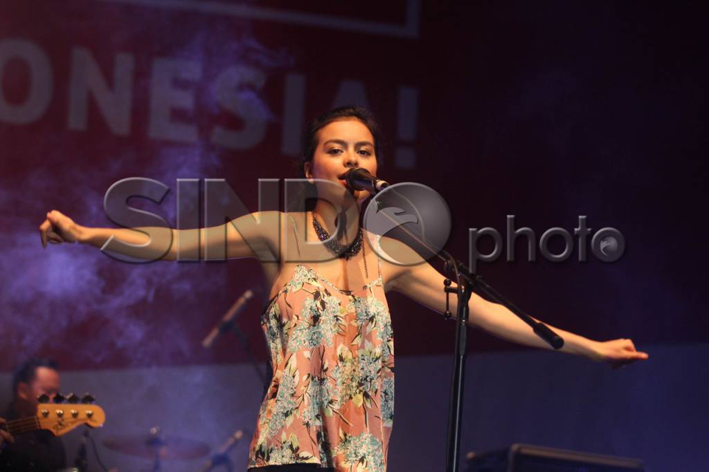 10 Lagu Dibawakan Eva...