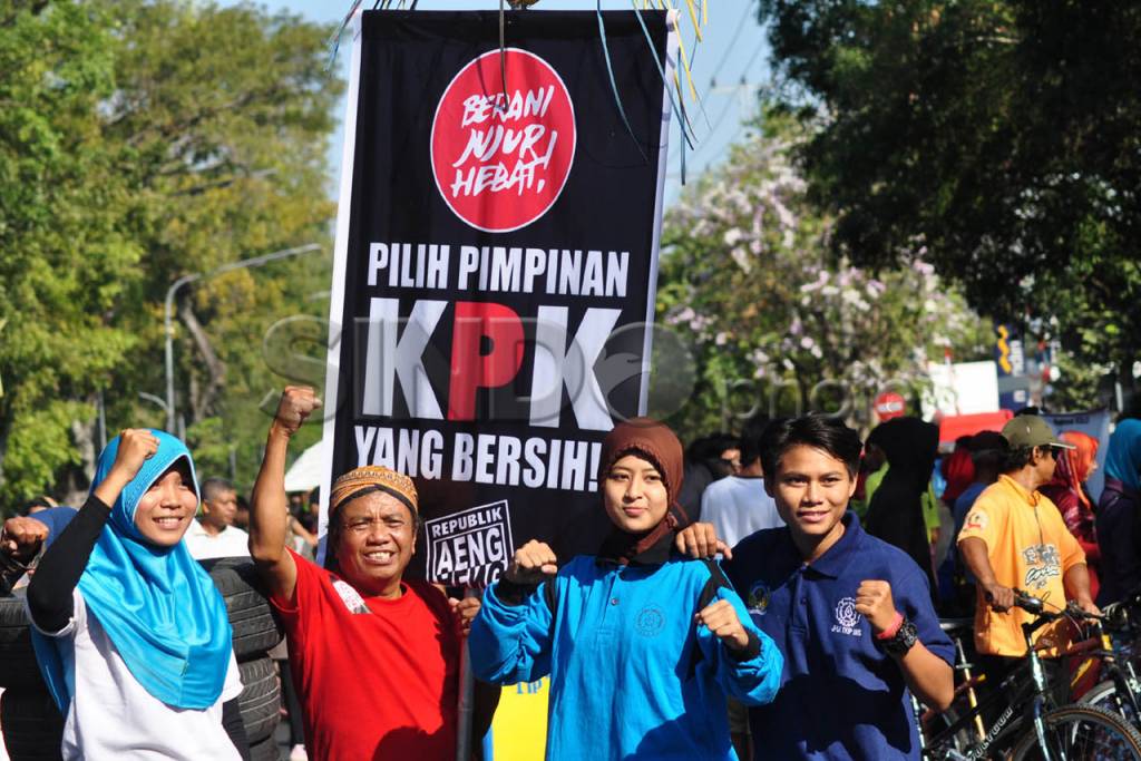 Aksi Tuntut Pimpinan...