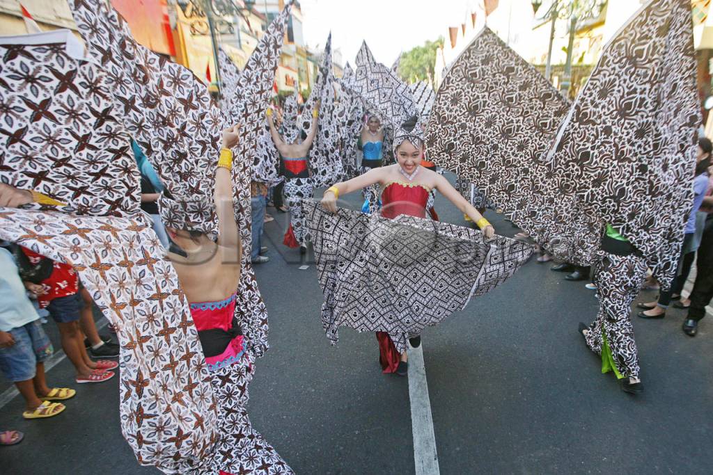 Karnaval Jogja Fashion...