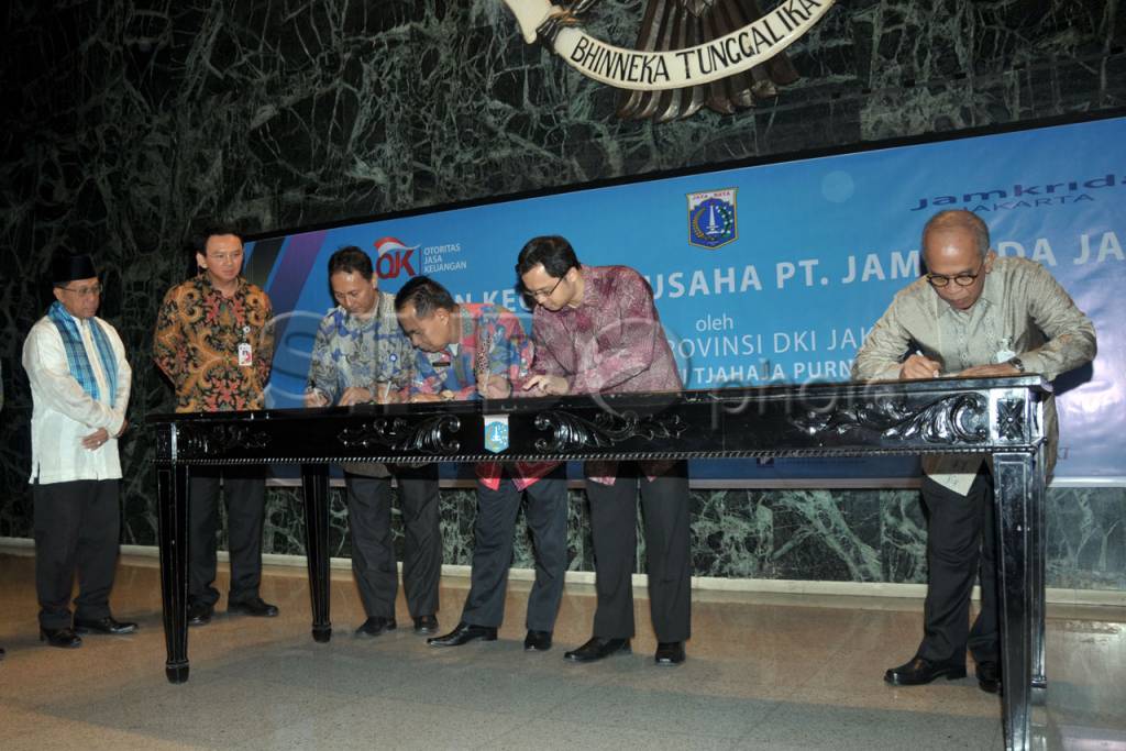 Ahok Resmikan PT Penjamin...