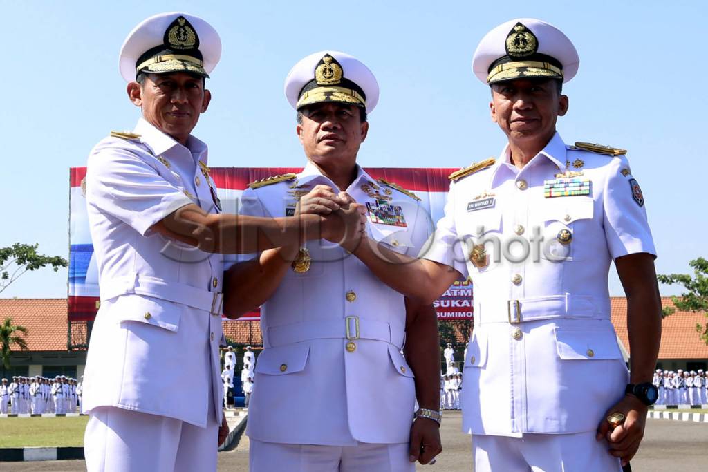 Laksamana Muda TNI Tri...