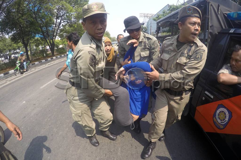 PKL di Kawasan Harmoni...
