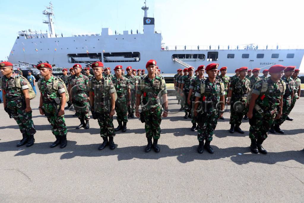 TNI AL Berangkatkan...