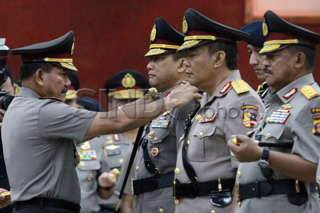 Kapolri Lantik Kepala...