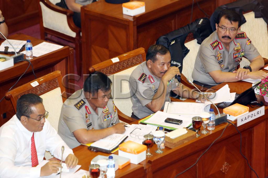 Komisi III Gelar Raker...