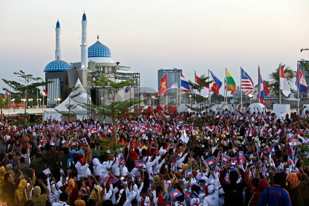 Asean Mayor Forum Hasilkan...