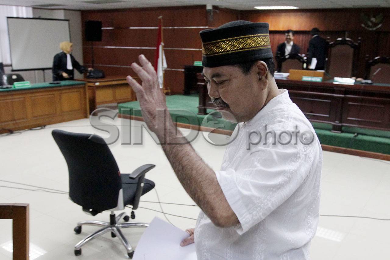 Syamsir Yusfan Jalani...