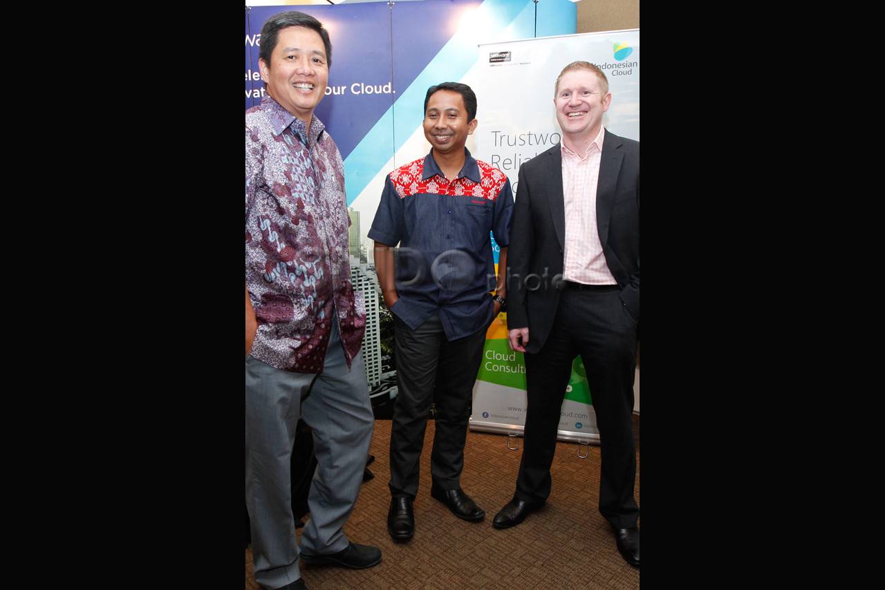 Diskusi Hybrid Cloud