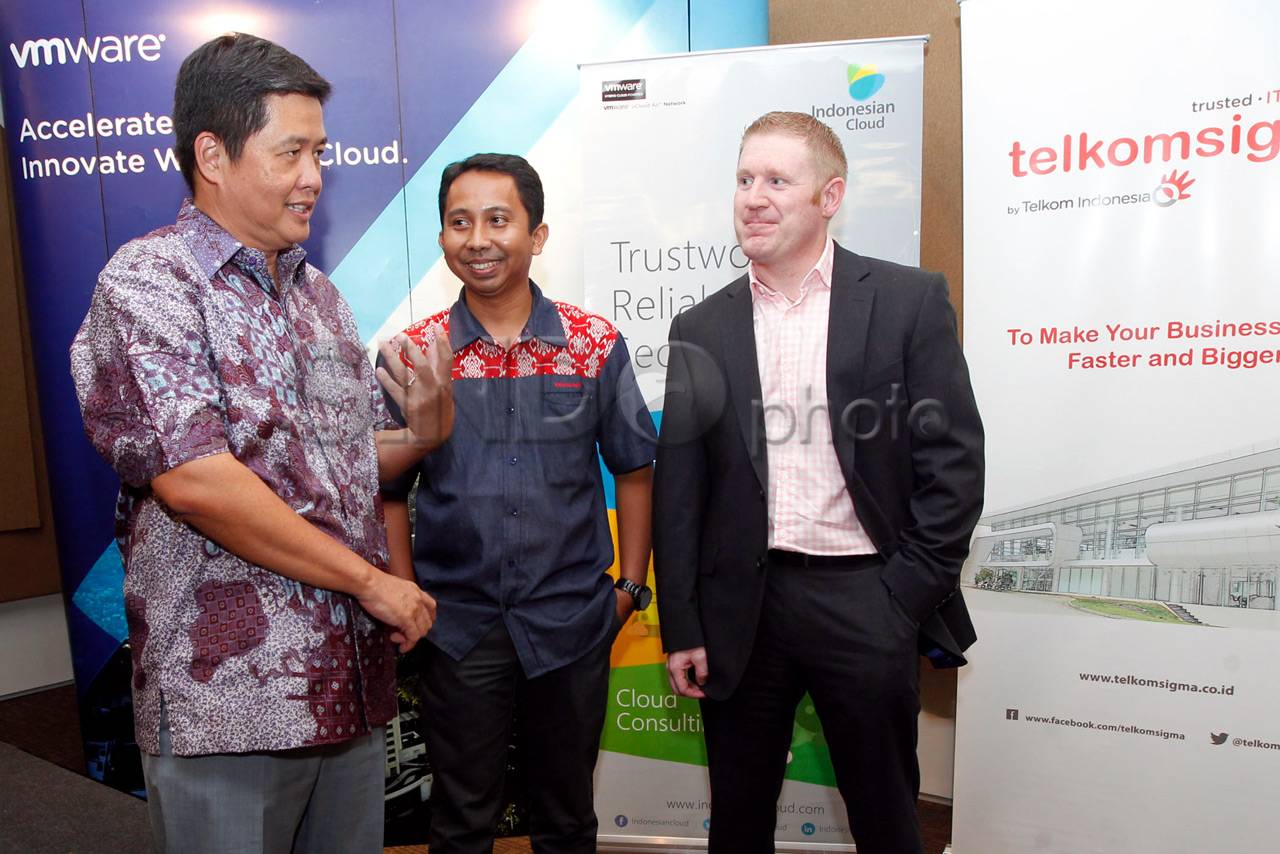 Diskusi Hybrid Cloud