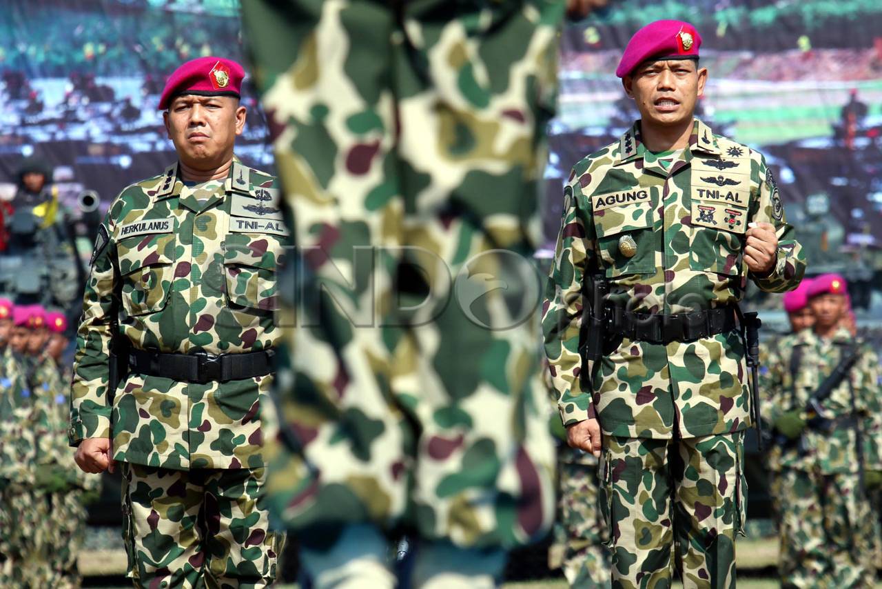 Kolonel Marinir Agung...