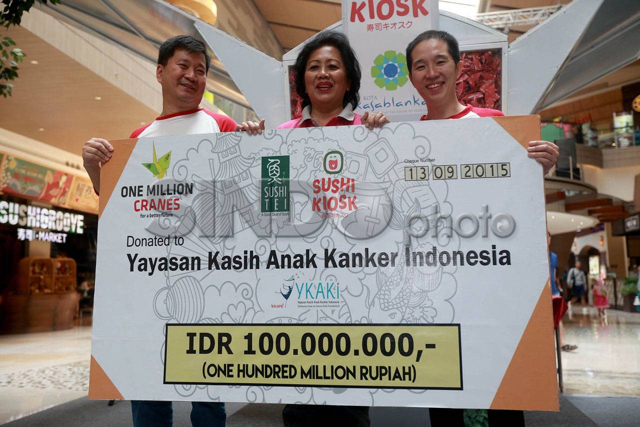 Sushi Tei Serahkan Donasi...