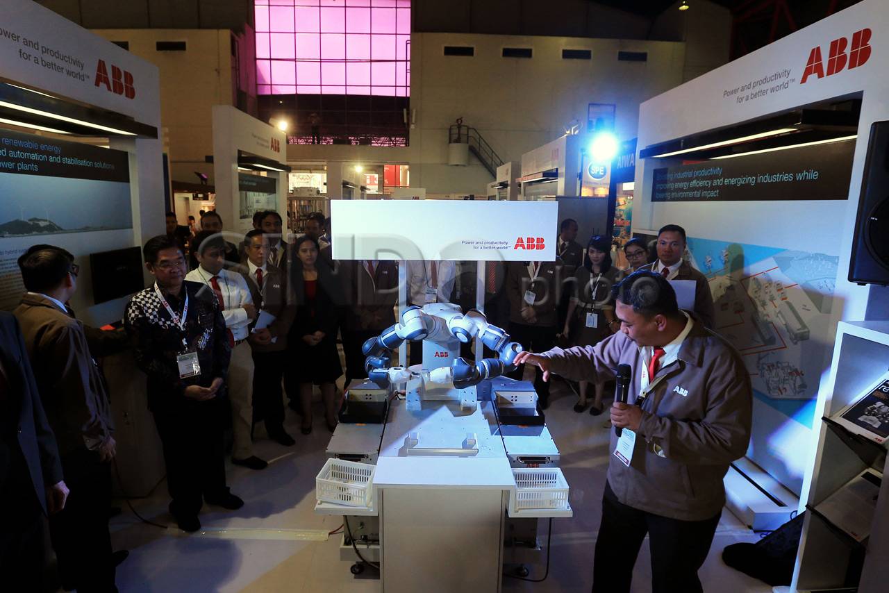 ABB Perkenalkan Robot...