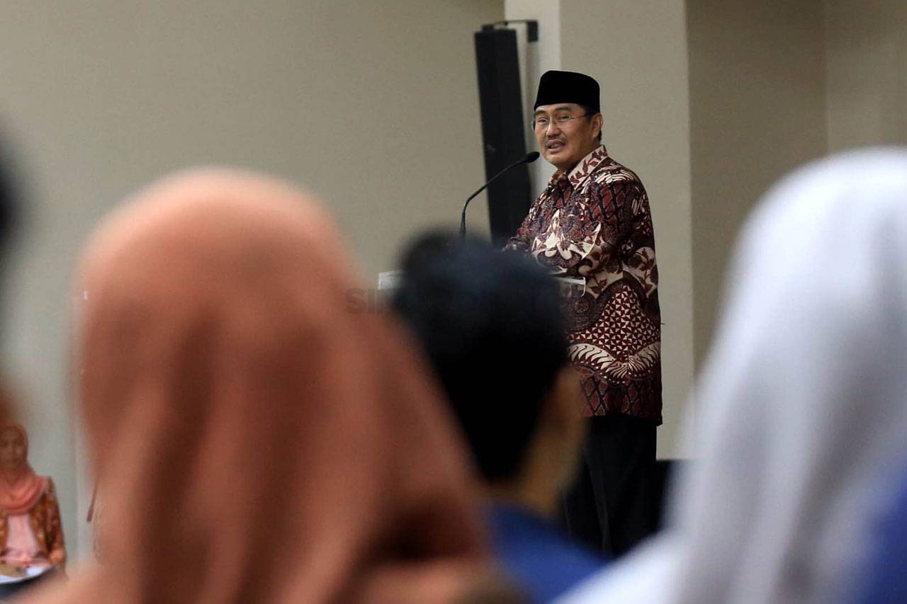 Jimly Asshiddiqie Luncurkan...
