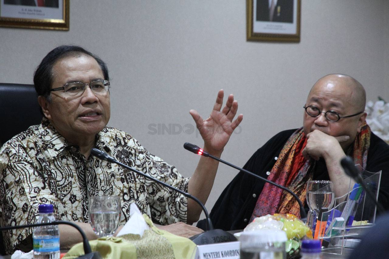 Menko Maritim Gelar...