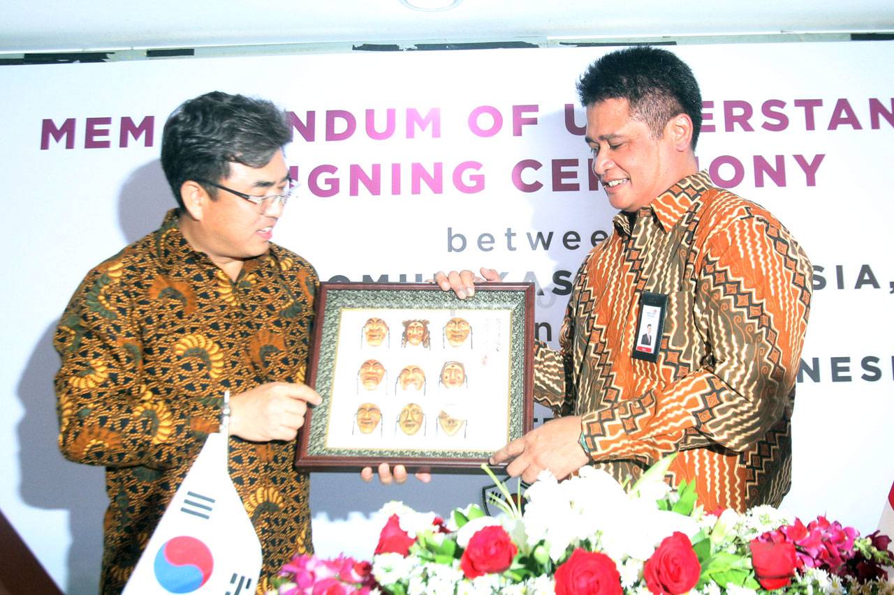 Telkom Lakukan Kerjasama...